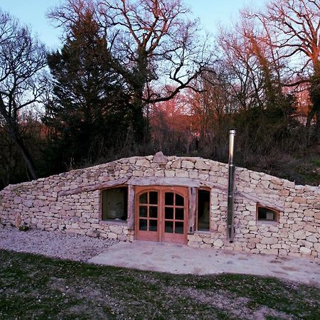 Maison Terre Les Cabanes De Fallot - Sauna Bain-Froid Piscine Naturelle L'isle-Bouzon Экстерьер фото